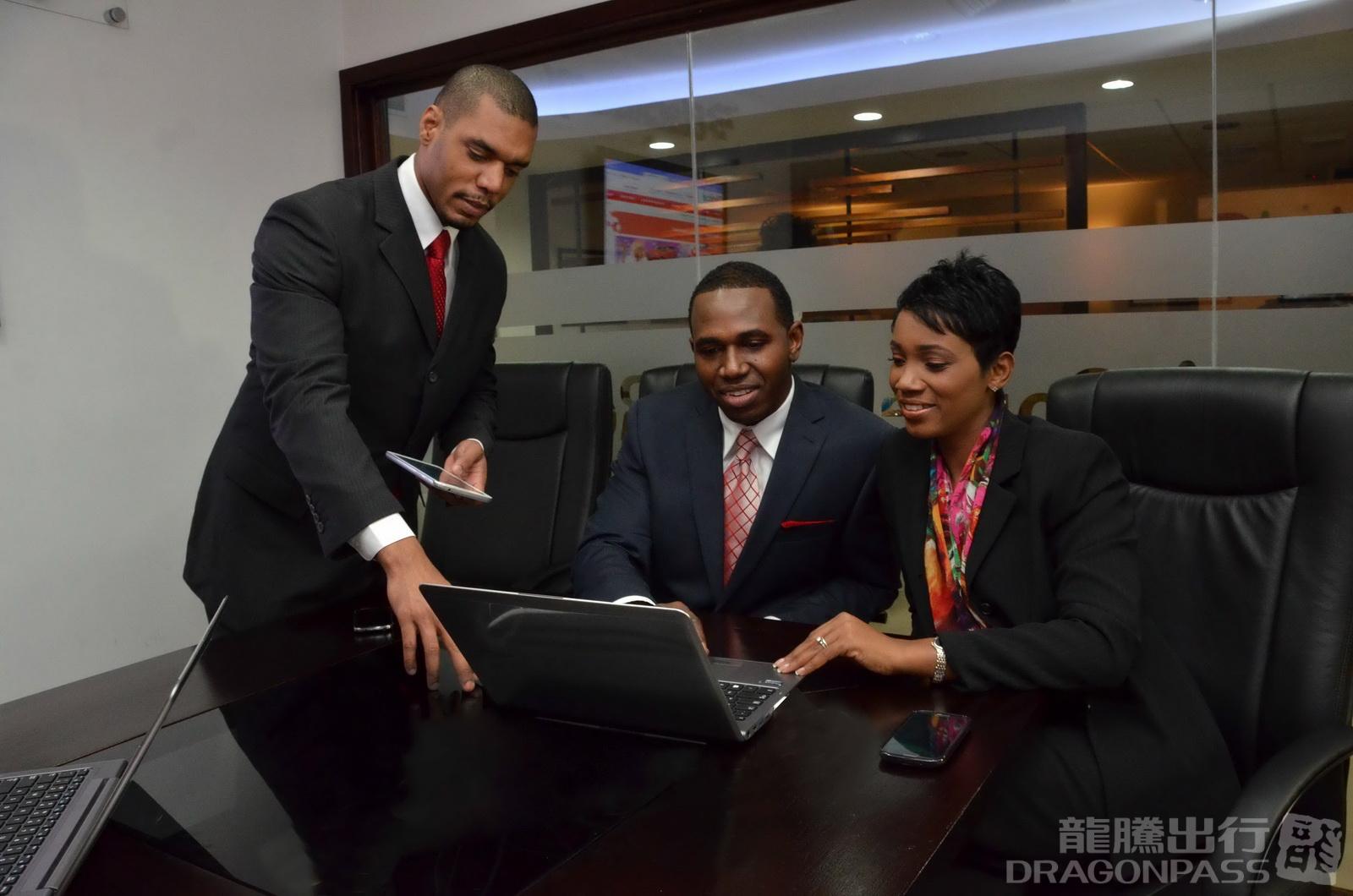 Club Kingston Arrivals Norman Manley International Airport