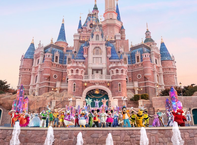 Shanghai Disney Resort (Shanghai Disneyland)