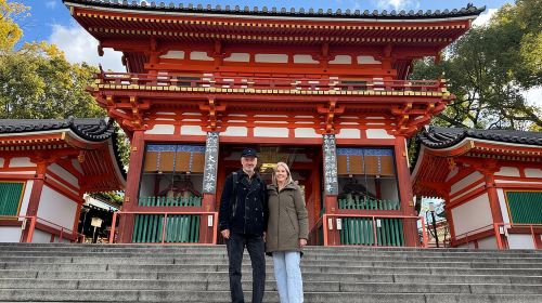 Kyoto Early Bird English Tour: Fushimi Inari & Gion(Private opt) Day Tours