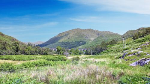 1-day tour to Jacobite steam train + Glenfinnan Viaduct + Mallaig + Loch Ness