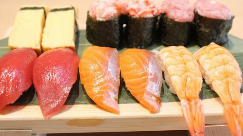 Osaka Sushi Making Experience
