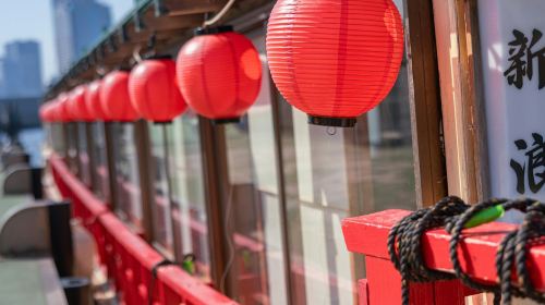 Tokyo Bay: Yakatabune Cruise + Live Show + Meal Day Tours