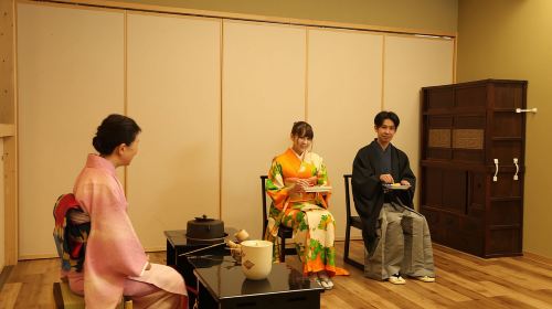 Tokyo: Practicing Zen with a Japanese Tea Ceremony Day Tours