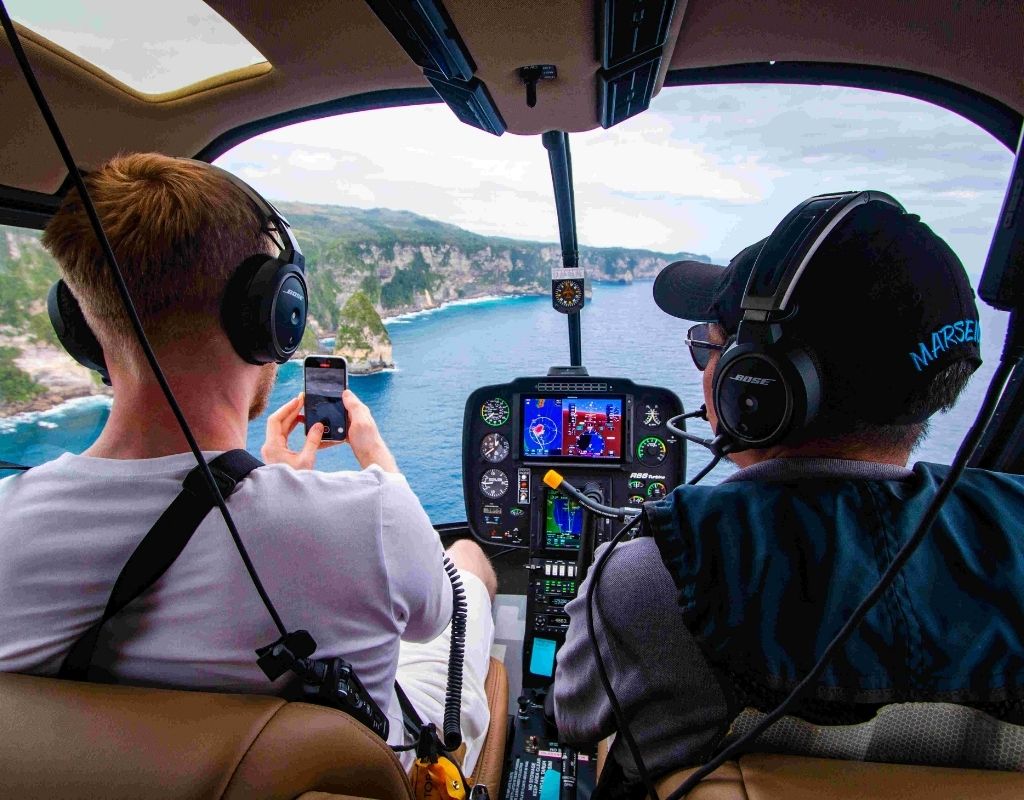 Bali: Scenic Helicopter Flight Over Coastline & Landmarks