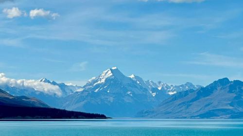 Queenstown to Christchurch – Lake Pukaki, Aoraki / Mount Cook National Park