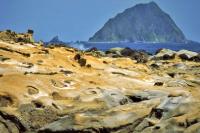 Shifen + Jiufen + Heping Island Park Day Tour