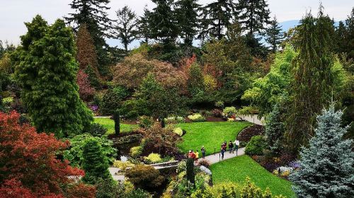 Vancouver Canada Place + Vancouver Lookout + Queen Elizabeth Park Day Tours