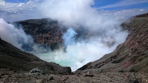 Kyushu 1-Day Tour from Fukuoka: Kamikashima Kumano Shrine, Mount Aso & Kurokawa Onsen
