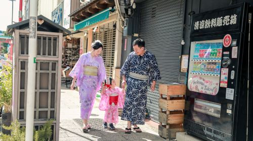 Travel photo shoot in Tokyo, Japan[Asakusa Kimono Photography + Chinese Communication + All Photos Included + Full Color Correction + 2-Day Photo Delivery | Snapro Photography]