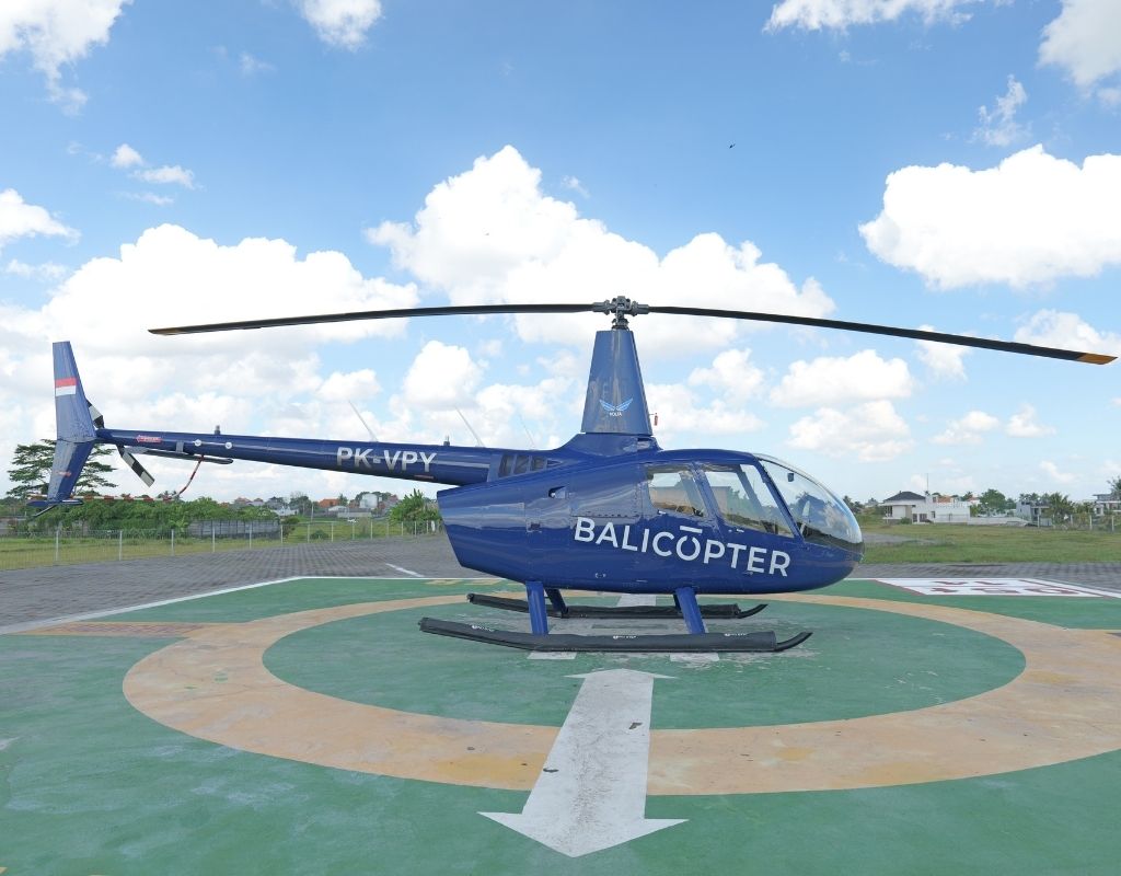 Bali: Scenic Helicopter Flight Over Coastline & Landmarks