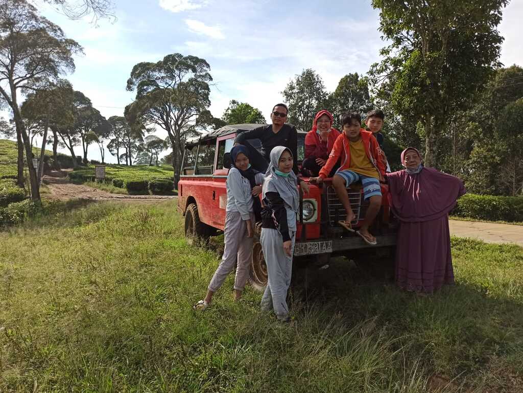 Fun Offroad Pangalengan Bandung – Land Rover Pine Forest Adventure