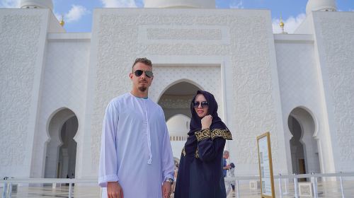 From Dubai: Abu Dhabi Sheikh Zayed Grand Mosque Guided Tour Day Tours