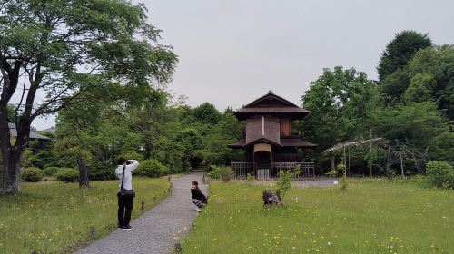 Kyoto: Higashi Hongan-ji Temple & Shōsei-en Garden Walk Tour
