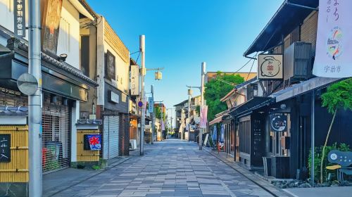 [Kyoto ancient street cultural experience 1-day tour] Kiyomizu-dera Temple + Sannenzaka & Ninenzaka + Byodo-in Temple Day Tours