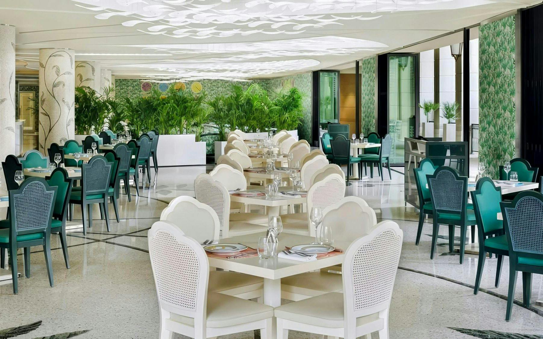 Palazzo Versace Dubai: Giardino Breakfast Buffet
