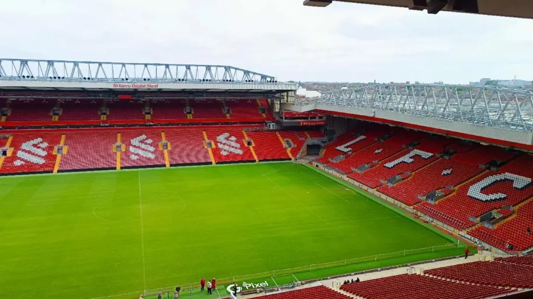 Liverpool FC Anfield Stadium & Museum Tour Experience [English/ Chinese/Mandarin and other audio guides]