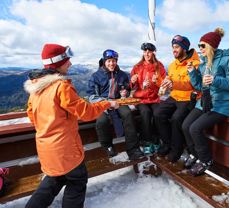 Melbourne: Mt Buller Snowy Escape Trip - 6 Hours of Snow Fun