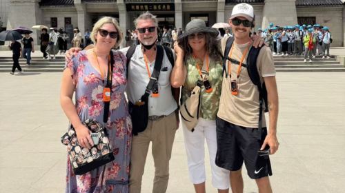 Mini Group Xian Day Tour to Terracotta Army, City Wall, Pagoda and Muslim Quarter