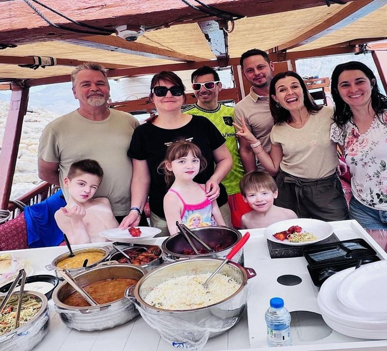 Dubai To Khasab Dhow Cruise with Snorkeling and Lunch