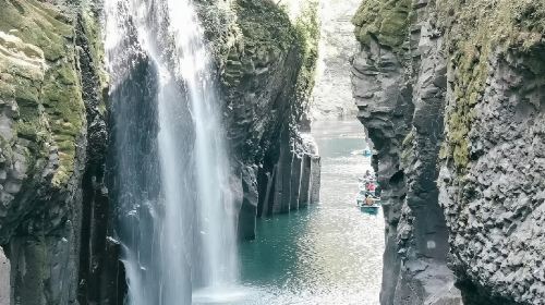 One-Day Tour of Takachiho Gorge in Kyushu, Japan + Kumamoto Aso Volcano and Kusasenri Scenic Area