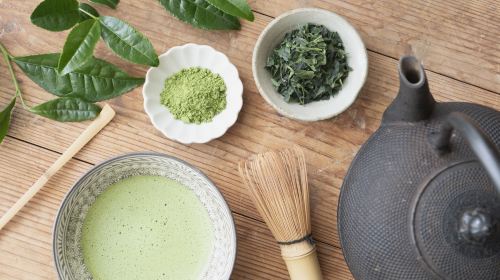matcha green tea making in Kyoto Uji tea