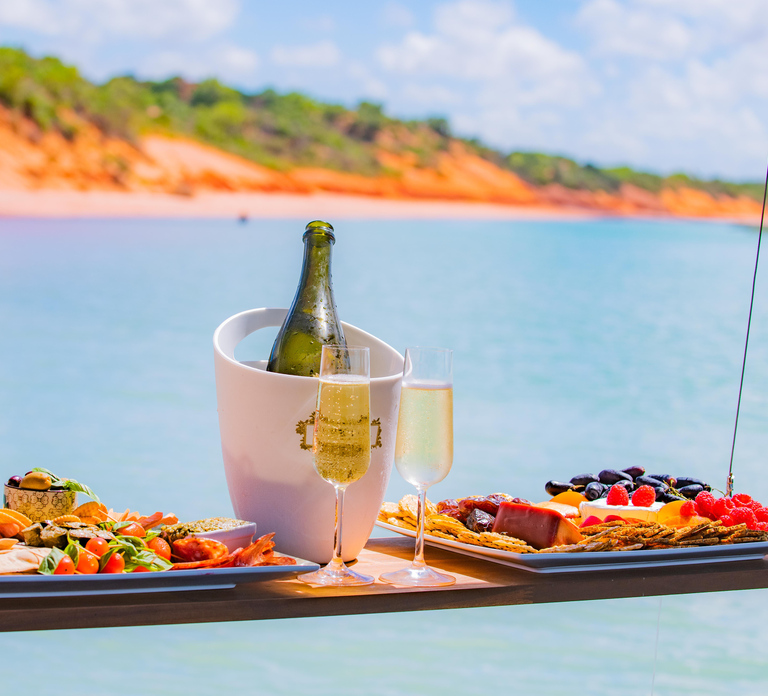 BROOME: DINOSAUR ADVENTURE CRUISE - With Tapas and Cocktail