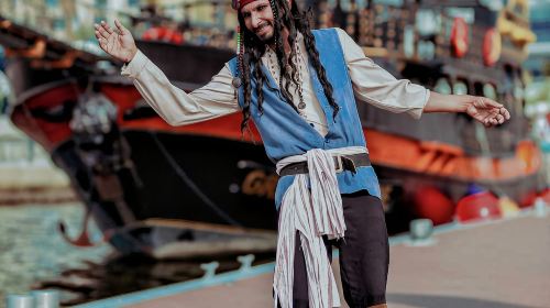 Dubai Creek Harbour Pirate-Themed Sightseeing Cruise/Dubai Creek Pirate Ship Cruise