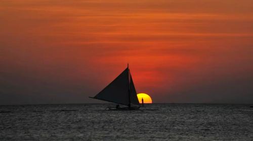 Boracay Island Sunset Sailing Boat Experience