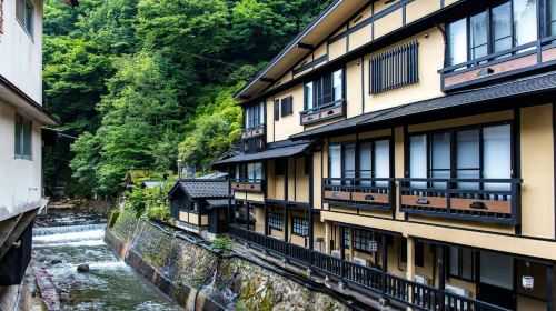 Kumamoto Day Tour|2nd Person Free for 2 Travelers] Mount Aso + Kusasenri + Kurokawa Onsen Day Tours