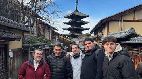 Kyoto Early Bird English Tour: Fushimi Inari & Gion(Private opt) Day Tours