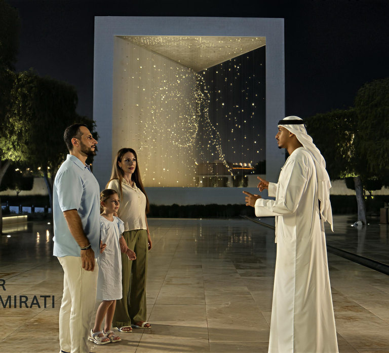 Abu Dhabi City Private Tour with Local Guide & Pickup