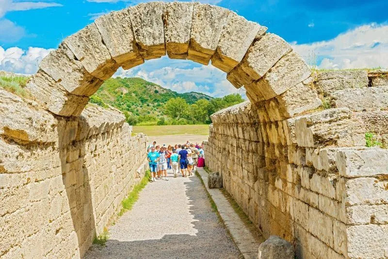 Four Day Classical Greece Tour: Epidaurus, Mycenae, Olympia, Delphi, Meteora
