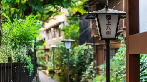 A one-day tour of ancient Japanese towns – Hida Highlands, Gunjo Hachiman