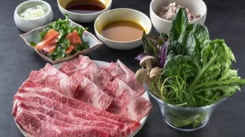 [Sukiyaki & Shabu-Shabu Tsukada KITTE Osaka] Choose One of Four Sukiyaki/Shabu-Shabu Package Meal Vouchers