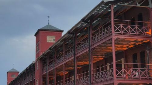 Tokyo & Yokohama Private Charter Tour: Red Brick Warehouse, Chinatown & Landmark Tower