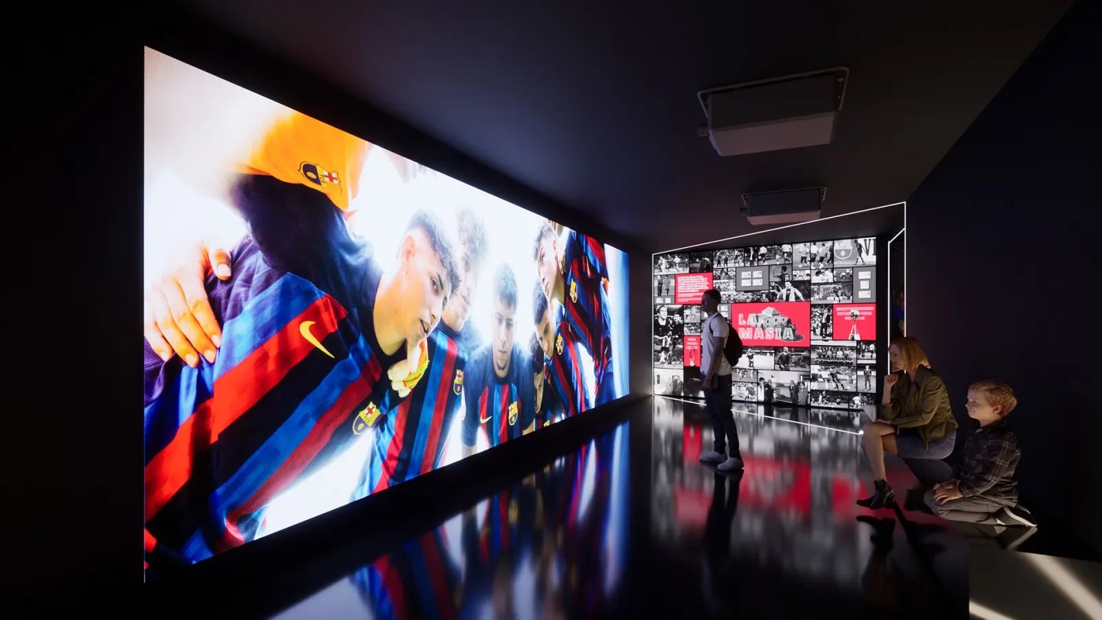 Skip the line: F.C. Barcelona Fans: Immersive Tour