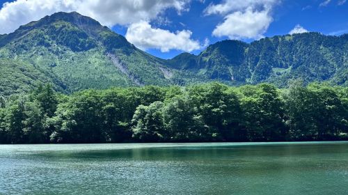 1-day tour of Kamikochi + Kappa Bridge + Kamishirochi + Taisho Pond in Nagoya, Japan