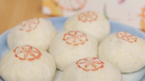 CookInn Traveler's Cooking Class Make Your Own Taiwanese Snacks with Japanese-Support Tablet