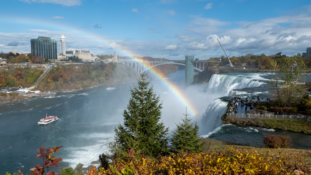 Bilingual Day Trip to Niagara Falls from New York