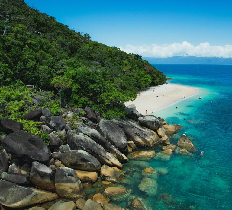 From Cairns: 2 Islands 1 day - Fitzroy & Green Islands