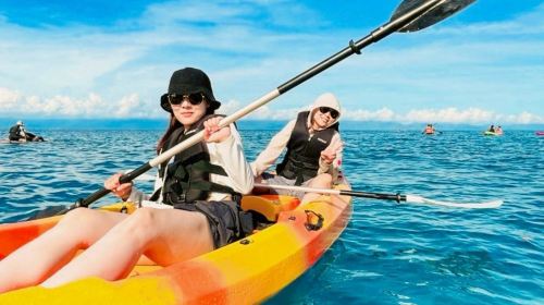 1.5-Hour kayaking on Liuqiu Island – SUP & Canoeing Experience – Mathison Water activity