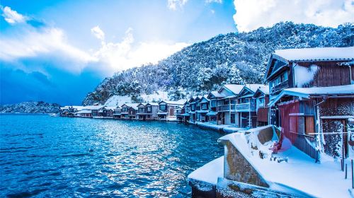 Off-the-beaten-path 1-day tour – Amanohashidate, Ine no Funaya