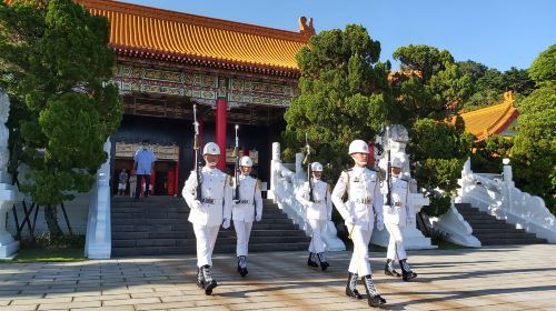 Half-day tour to Taipei Palace Museum + Chiang Kai-shek Memorial Hall + Martyrs' Shrine