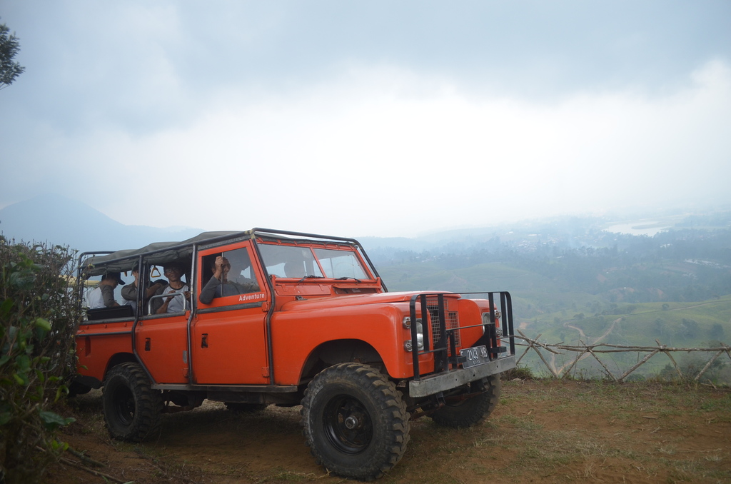 Fun Offroad Pangalengan Bandung – Land Rover Pine Forest Adventure