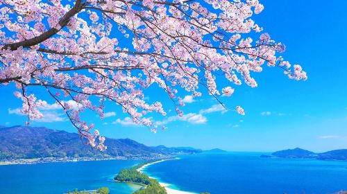 Off-the-beaten-path 1-day tour – Amanohashidate, Ine no Funaya