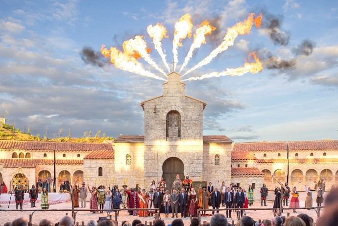 From Madrid: Puy du Fou España + Sueño de Toledo