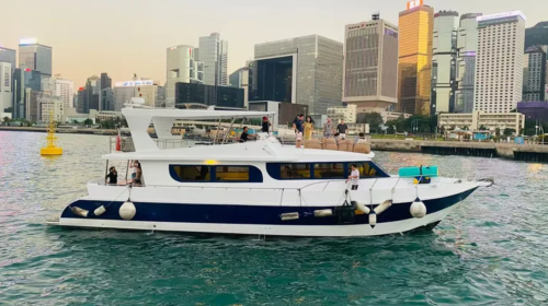 Hong Kong Victoria Harbour night cruise: luxury Dreamer sightseeing cruise ticket Transport Passes