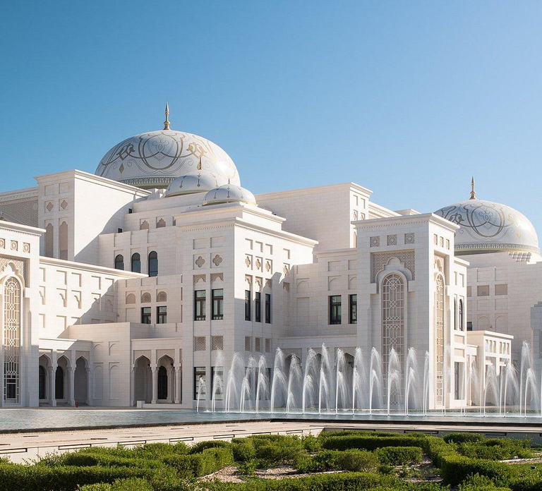 Dubai To Abu Dhabi Bus Transfer with Scenic View