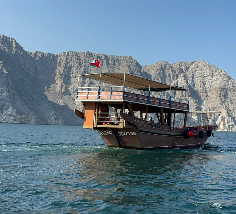 From Ras al Khaimah: Musandam Khasab Day Trip with Transfer