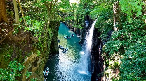 From Fukuoka: Miyazaki, Takachiho Gorge And Shrine Day Tour Day Tours